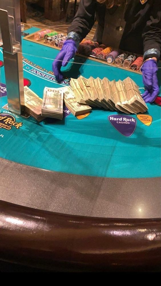 پاکستان کے Spin Casino Game کھلاڑیوں کے لیےجیک پاٹ گیم